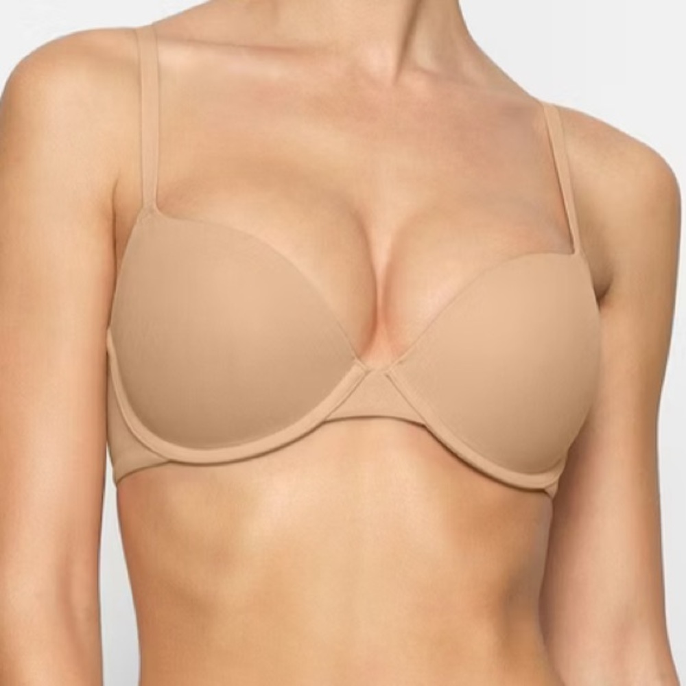 SKIMS Fits Everybody Push-up Demi Bra Ochre